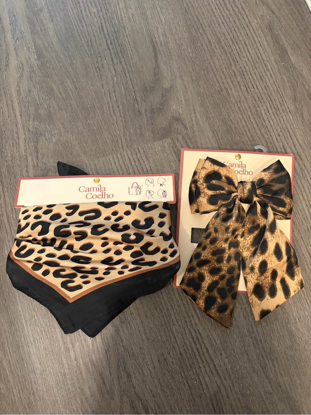 Camila Coelho Leopard Print Scarf and Bow Hair Accessory Set - Black and Tan